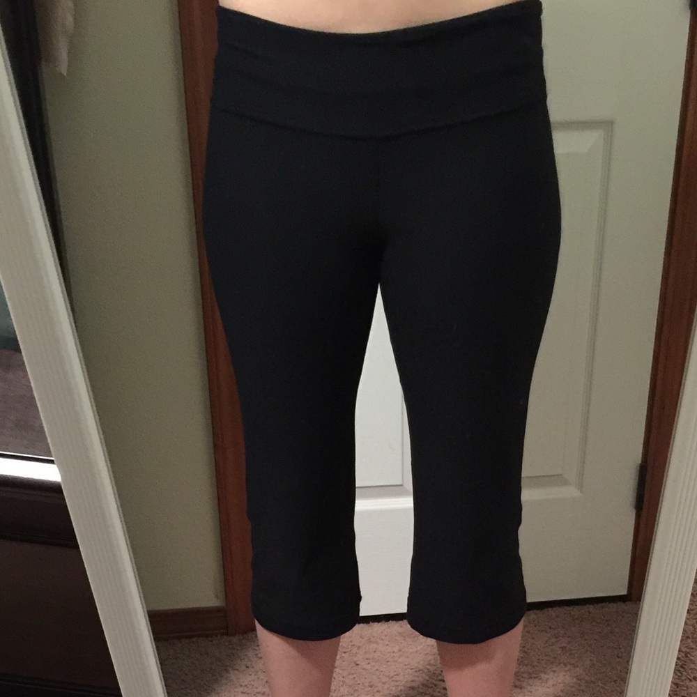 Lululemon Black Crop Leggings